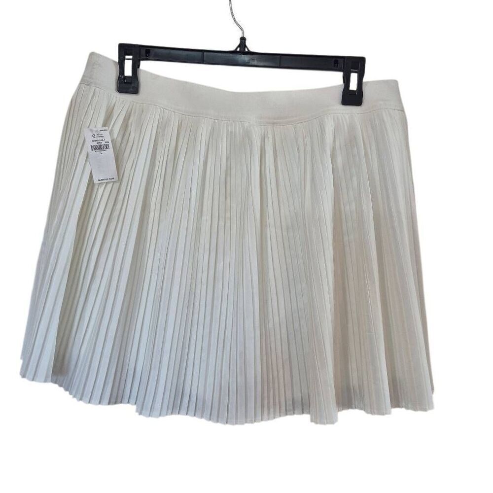 Old Navy Women's White Poly/Spandex Quick Dry Pleated Tennis Athletic Skirt w Br